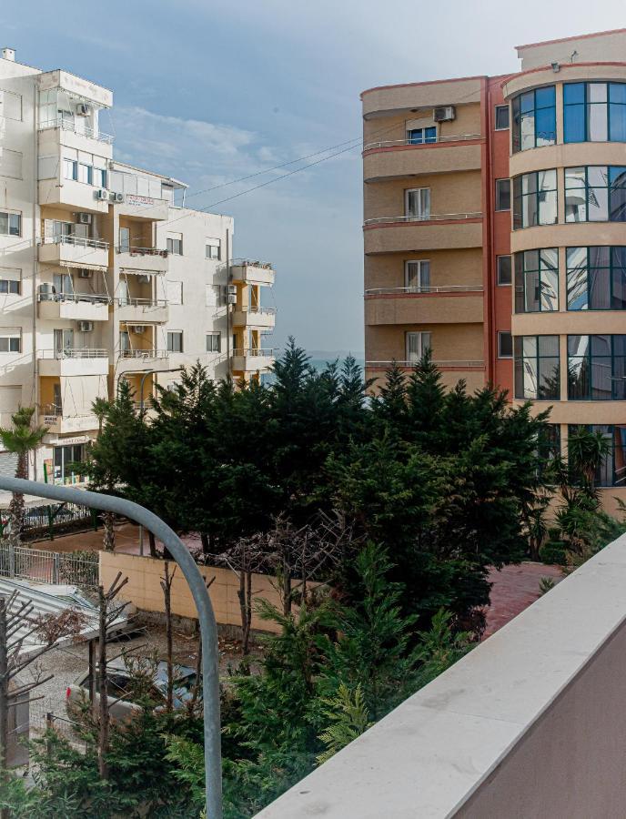 Ajla Apartment Dıraç Dış mekan fotoğraf